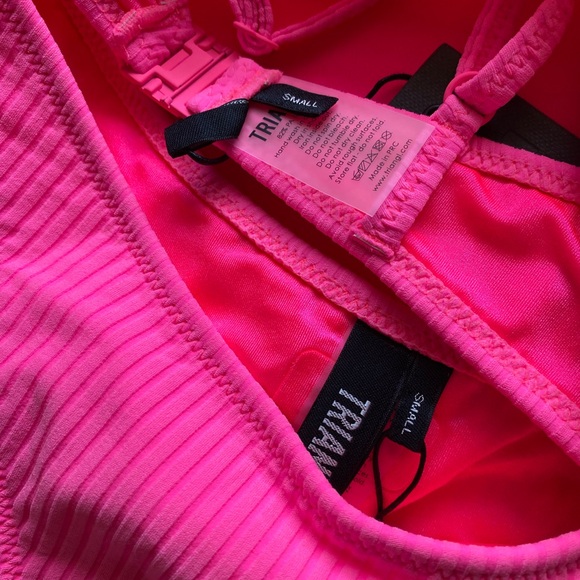 NWT triangl bikini size small + bag!💓 - Picture 2 of 2